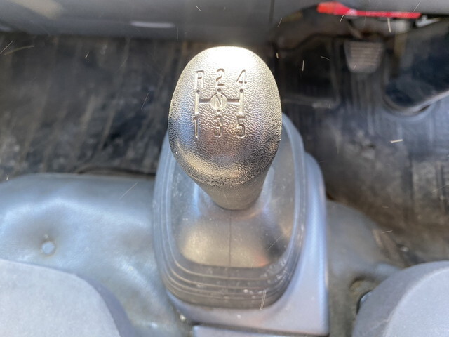 いすゞエルフ平ボディ小型（2t・3t）[写真19]