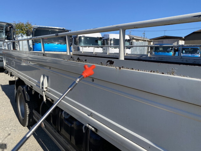 いすゞエルフ平ボディ小型（2t・3t）[写真31]