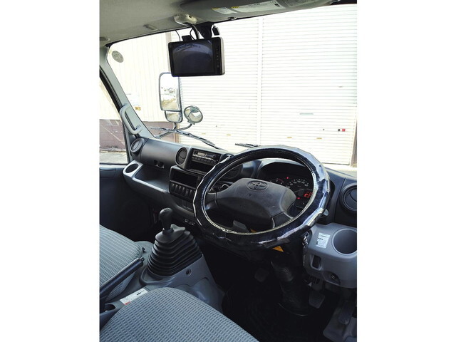 トヨタダイナ平ボディ小型（2t・3t）[写真20]