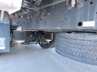 いすゞギガアルミウイング大型（10t）[写真14]