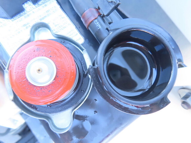 いすゞギガアルミウイング大型（10t）[写真21]