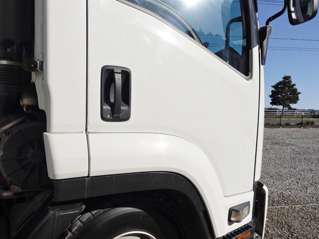 いすゞフォワードアルミバン増トン（6t・8t）[写真06]