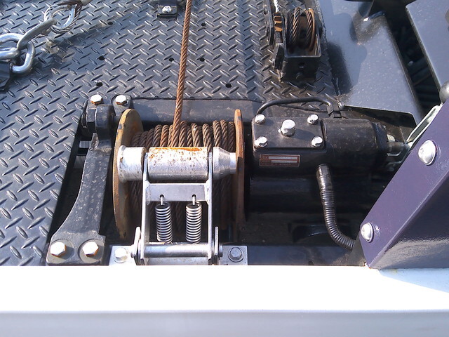 いすゞエルフキャリアカー小型（2t・3t）[写真15]