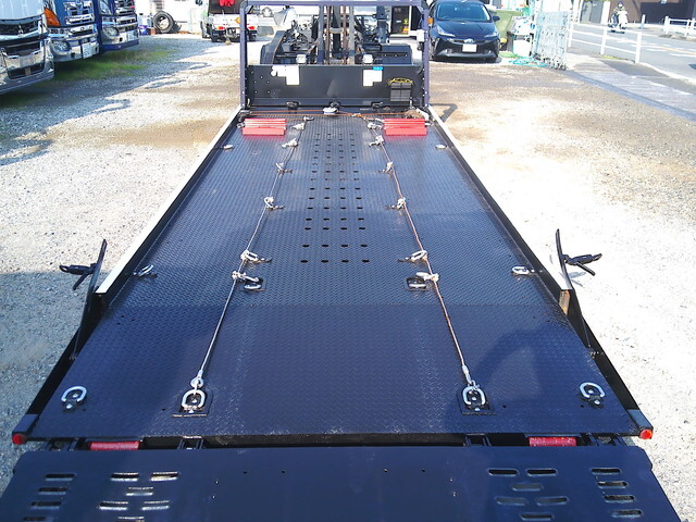 いすゞエルフキャリアカー小型（2t・3t）[写真21]