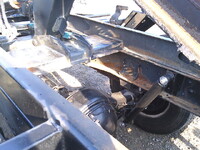 いすゞエルフキャリアカー小型（2t・3t）[写真23]