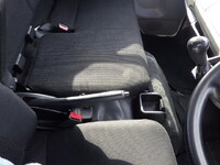 三菱ふそうキャンター平ボディ小型（2t・3t）[写真20]