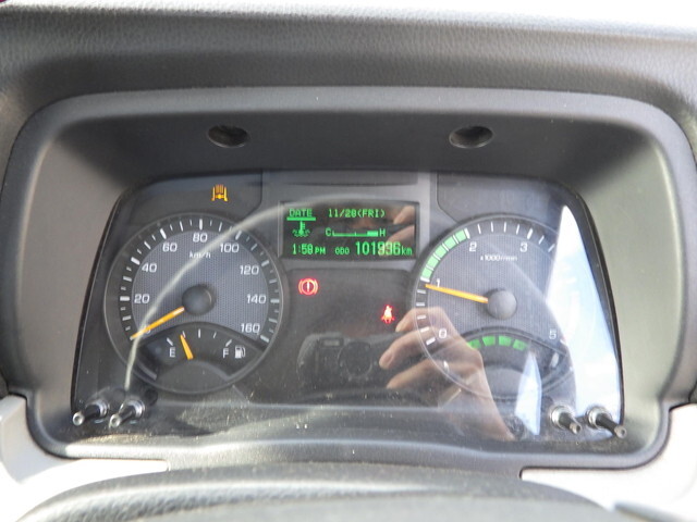 三菱ふそうキャンター平ボディ小型（2t・3t）[写真21]