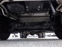 三菱ふそうキャンター平ボディ小型（2t・3t）[写真38]