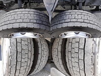 いすゞフォワードアルミウイング増トン（6t・8t）[写真10]