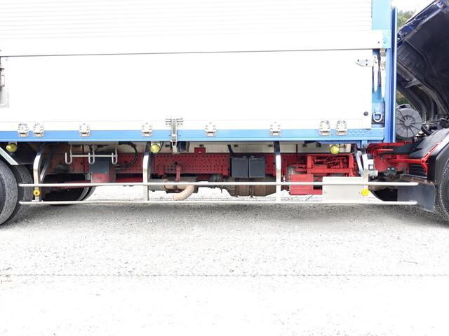 いすゞフォワードアルミウイング中型（4t）[写真13]