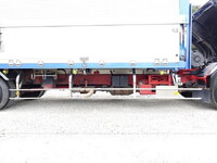 いすゞフォワードアルミウイング中型（4t）[写真14]