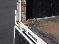 トヨタその他の車種カーテン車小型（2t・3t）[写真11]