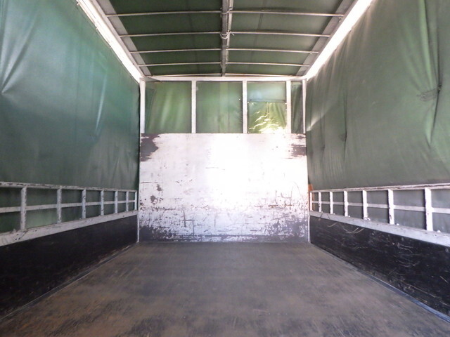 トヨタその他の車種カーテン車小型（2t・3t）[写真13]