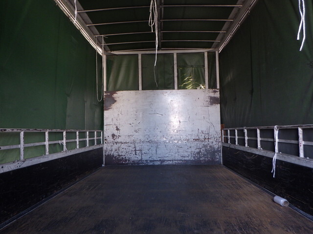 トヨタその他の車種カーテン車小型（2t・3t）[写真04]