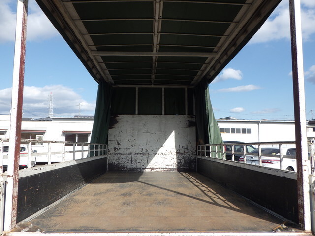 トヨタその他の車種カーテン車小型（2t・3t）[写真09]