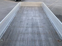 いすゞフォワードアルミブロック中型（4t）[写真15]