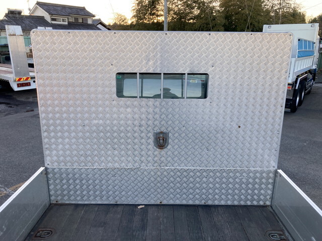 いすゞフォワードアルミブロック中型（4t）[写真15]