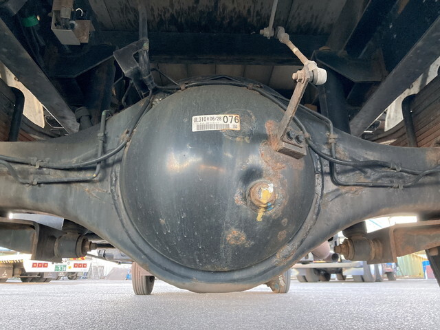 いすゞフォワードアルミブロック中型（4t）[写真24]