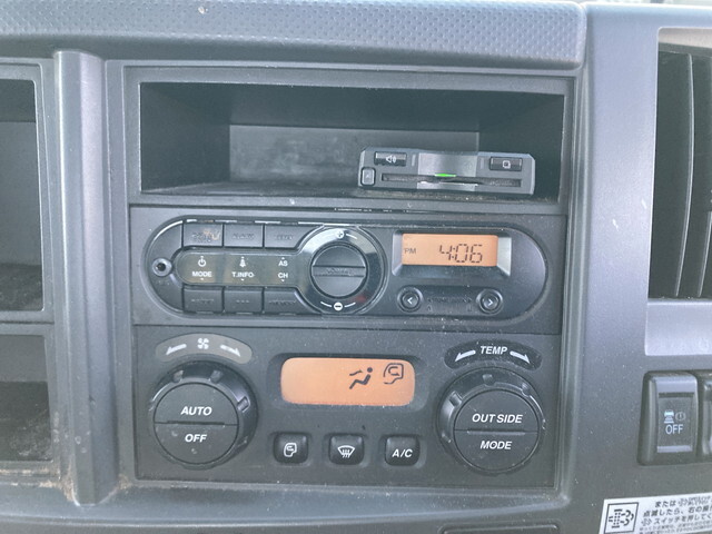 いすゞフォワードアルミブロック中型（4t）[写真34]