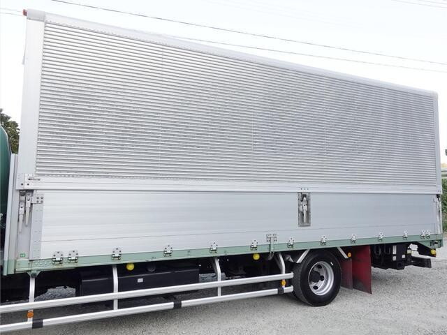 いすゞフォワードアルミウイング中型（4t）[写真06]