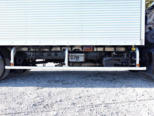 いすゞフォワードアルミバン中型（4t）[写真12]