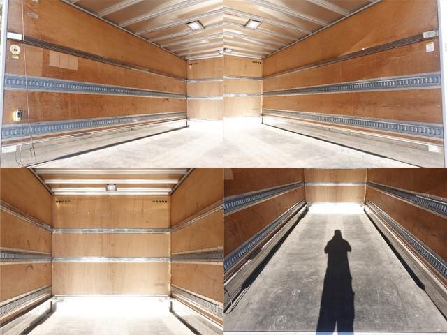 いすゞフォワードアルミバン中型（4t）[写真09]