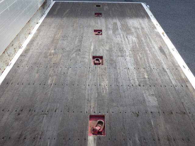 日野プロフィアアルミブロック大型（10t）[写真14]