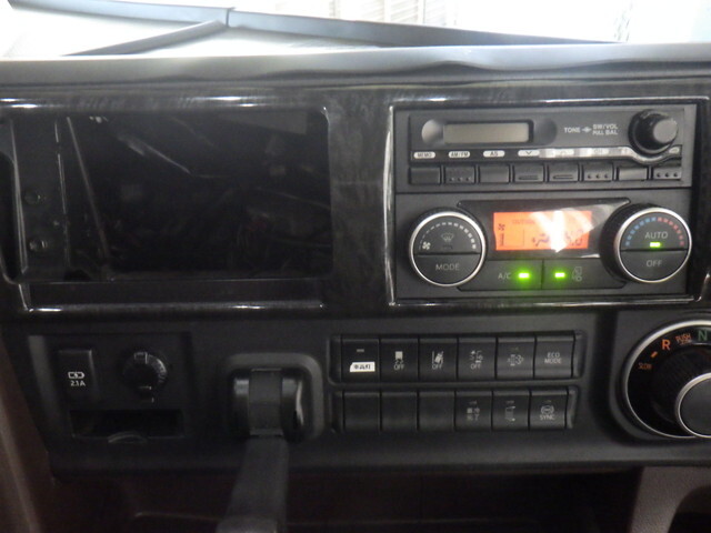 日野プロフィアアルミブロック大型（10t）[写真29]