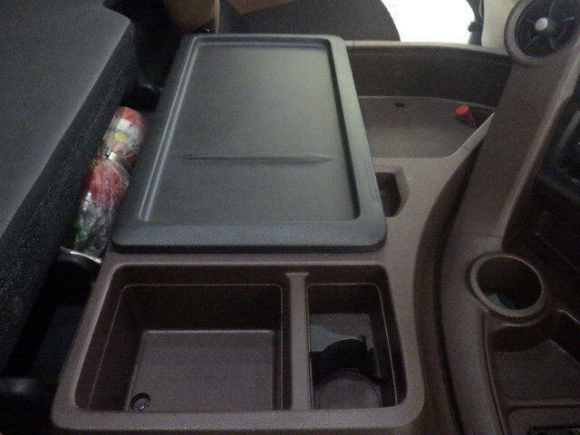 日野プロフィアアルミブロック大型（10t）[写真33]