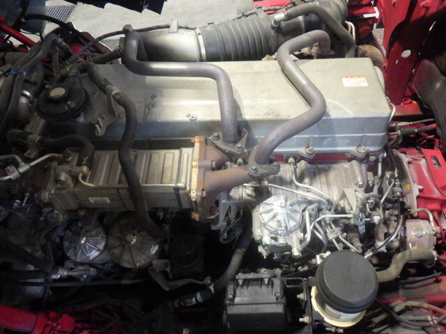 日野プロフィアアルミブロック大型（10t）[写真37]