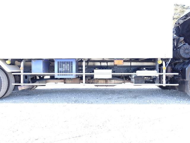 いすゞフォワード冷凍車（冷蔵車）中型（4t）[写真15]