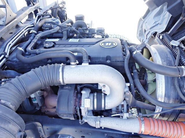 UDトラックスコンドルアルミウイング増トン（6t・8t）[写真11]