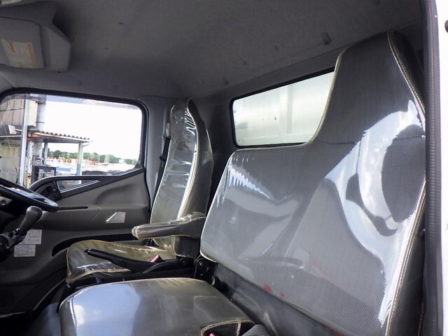 三菱ふそうキャンター深ダンプ（土砂禁ダンプ）小型（2t・3t）[写真10]