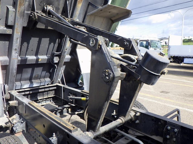 三菱ふそうキャンター深ダンプ（土砂禁ダンプ）小型（2t・3t）[写真28]