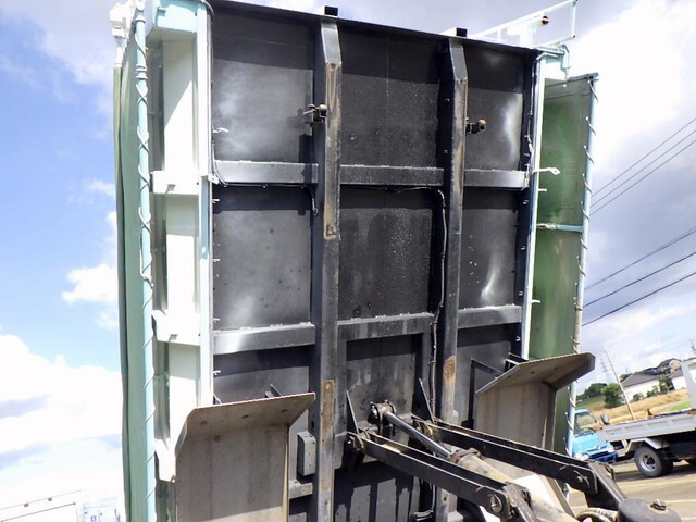 三菱ふそうキャンター深ダンプ（土砂禁ダンプ）小型（2t・3t）[写真08]