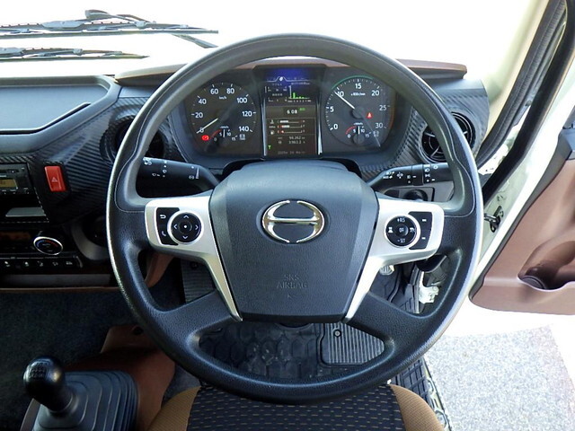 日野レンジャーパネルバン中型（4t）[写真11]