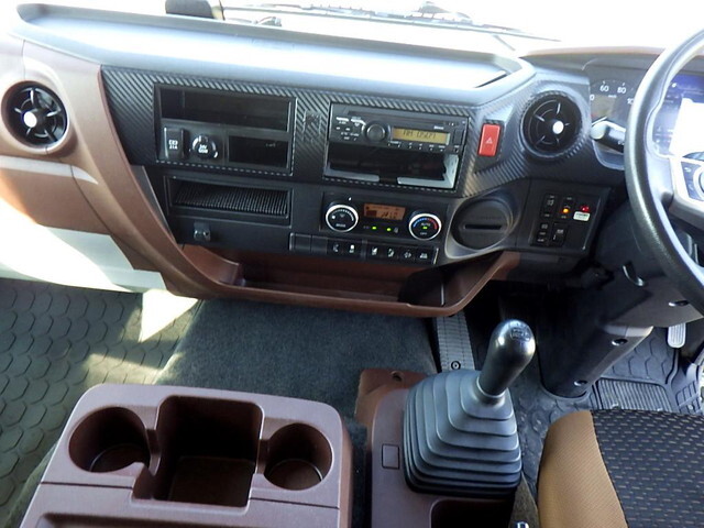 日野レンジャーパネルバン中型（4t）[写真12]