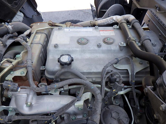 日野レンジャーパネルバン中型（4t）[写真28]