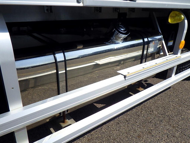 日野レンジャーパネルバン中型（4t）[写真34]