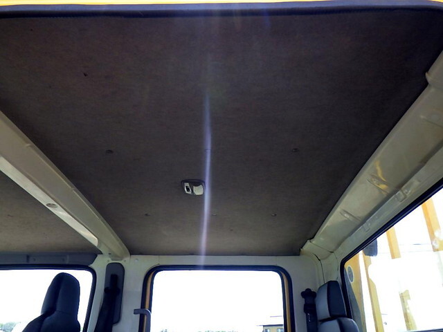 いすゞエルフダブルキャブ（Wキャブ）小型（2t・3t）[写真19]