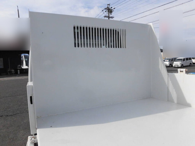 いすゞエルフダンプ小型（2t・3t）[写真15]