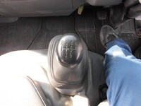 いすゞエルフダンプ小型（2t・3t）[写真25]