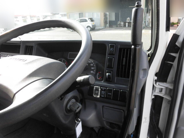 いすゞエルフダンプ小型（2t・3t）[写真26]