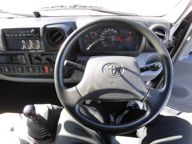 トヨタトヨエース冷凍車（冷蔵車）小型（2t・3t）[写真26]