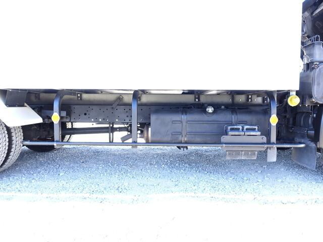 日野デュトロ冷凍車（冷蔵車）小型（2t・3t）[写真13]