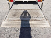 いすゞエルフ冷凍車（冷蔵車）小型（2t・3t）[写真12]