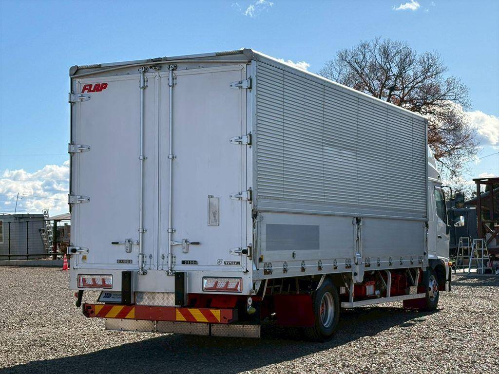 日野レンジャーアルミウイング中型（4t）[写真04]