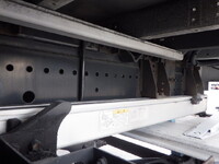 日野プロフィアアルミウイング大型（10t）[写真24]