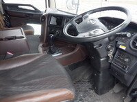 日野プロフィアアルミウイング大型（10t）[写真31]