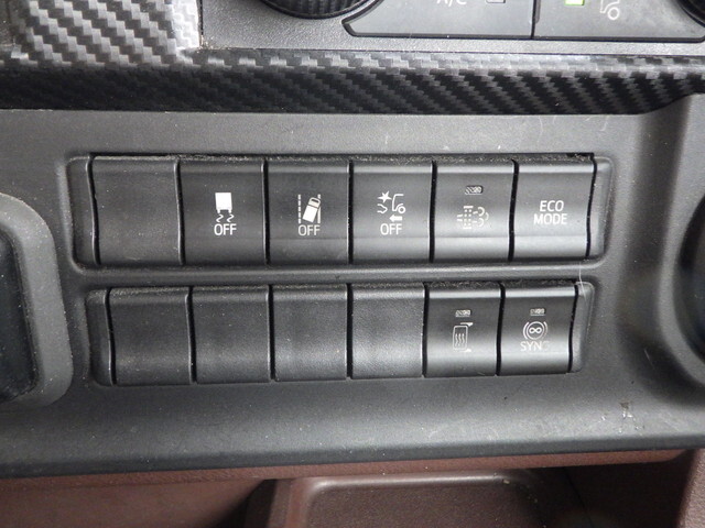 日野プロフィアアルミウイング大型（10t）[写真32]